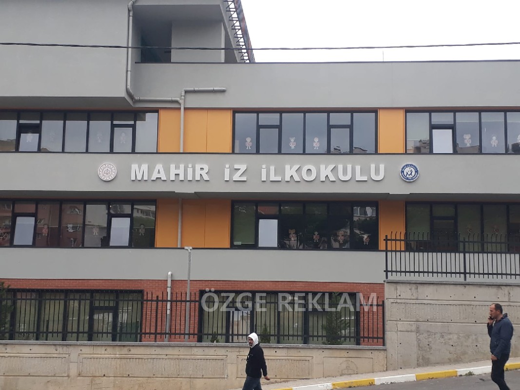 İlkokul Tabelası